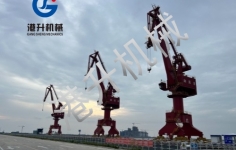 港口起重機(jī)的種類眾多，如何提高競(jìng)爭(zhēng)力